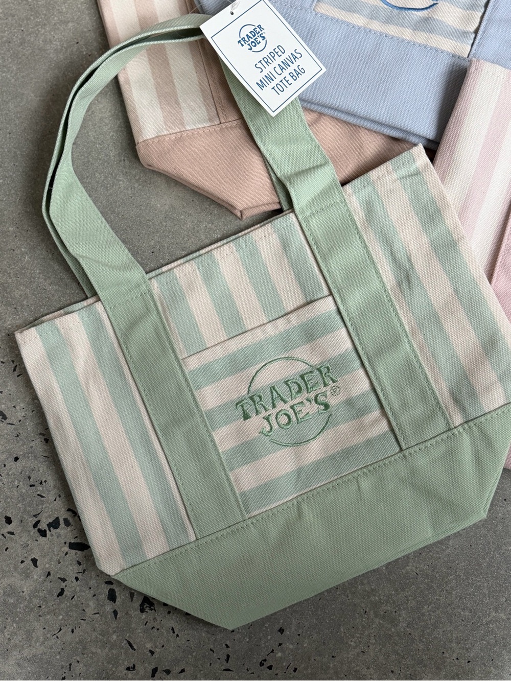 Trader Joe's pastel mini totes. Set of 4 - Picture 5 of 6